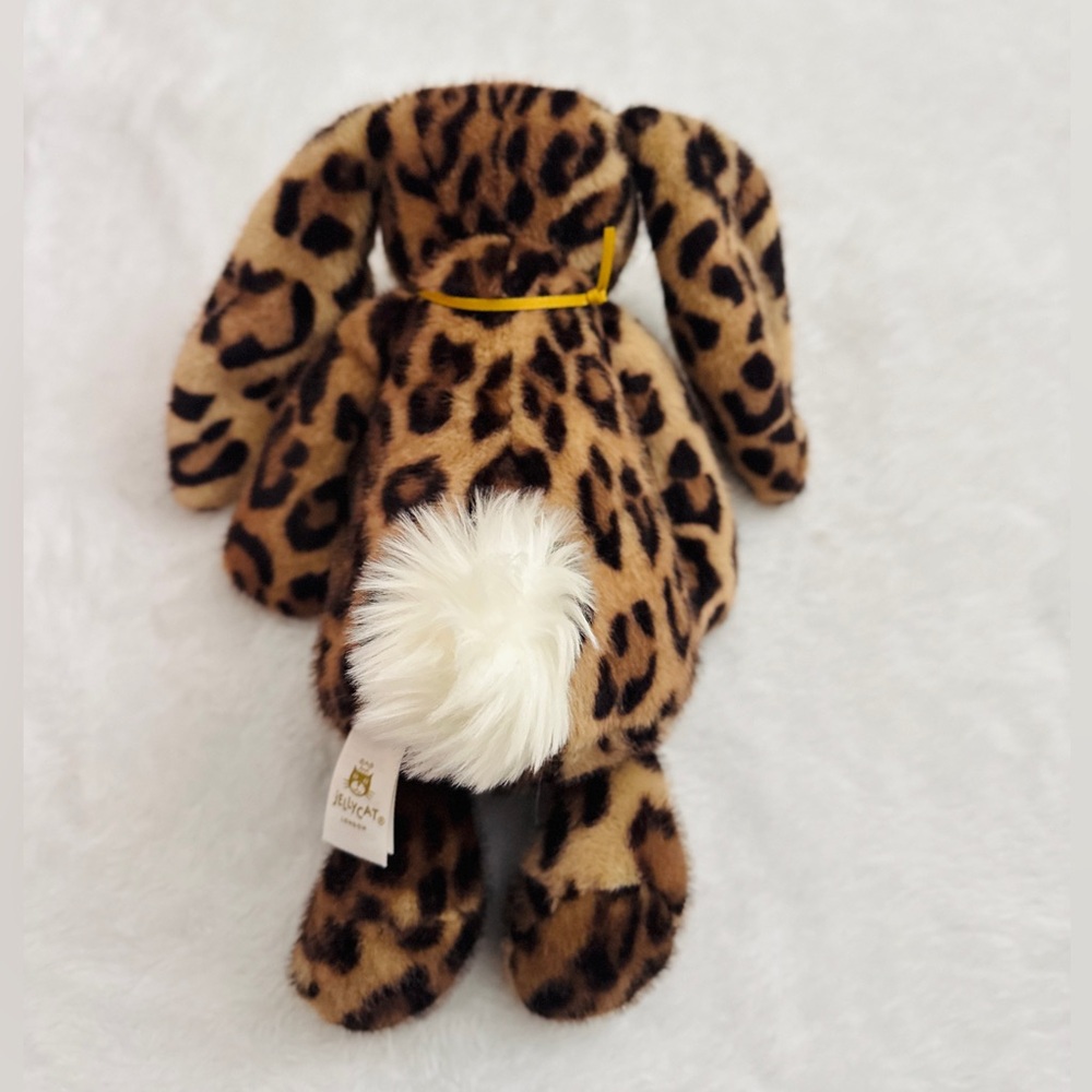 Jellycat Cobblehop bunny Ruby Cruiser Exclusive/ Authentic/ NWT - Picture 5 of 7